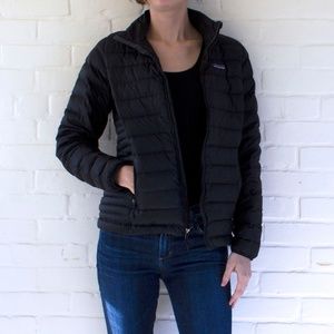 Woman's Small Black Patagonia Puffer Coat